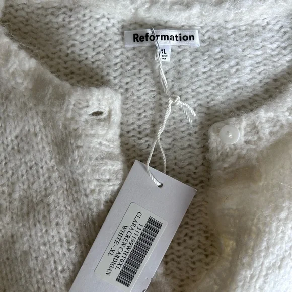 Reformation Clara Crew - Picture 3 of 4